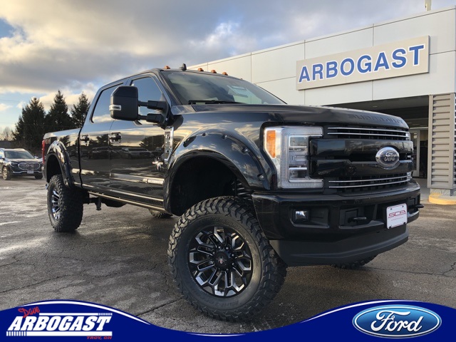 New 2019 Ford F 250sd Lariat Black Widow Lifted Truck 4d Crew Cab In Troy 4624t Dave Arbogast 8477