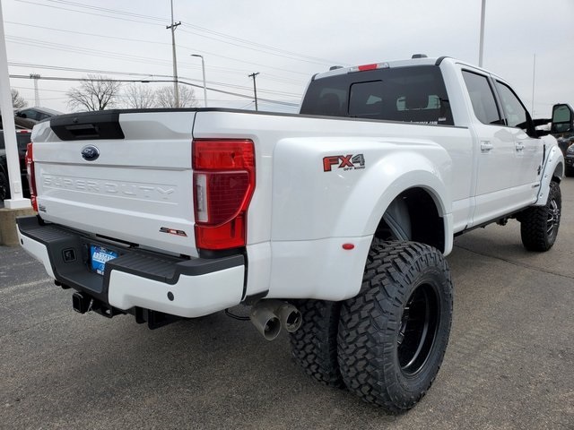 New 2020 Ford F-350SD Lariat Black Widow Lifted Truck 4D Crew Cab in ...