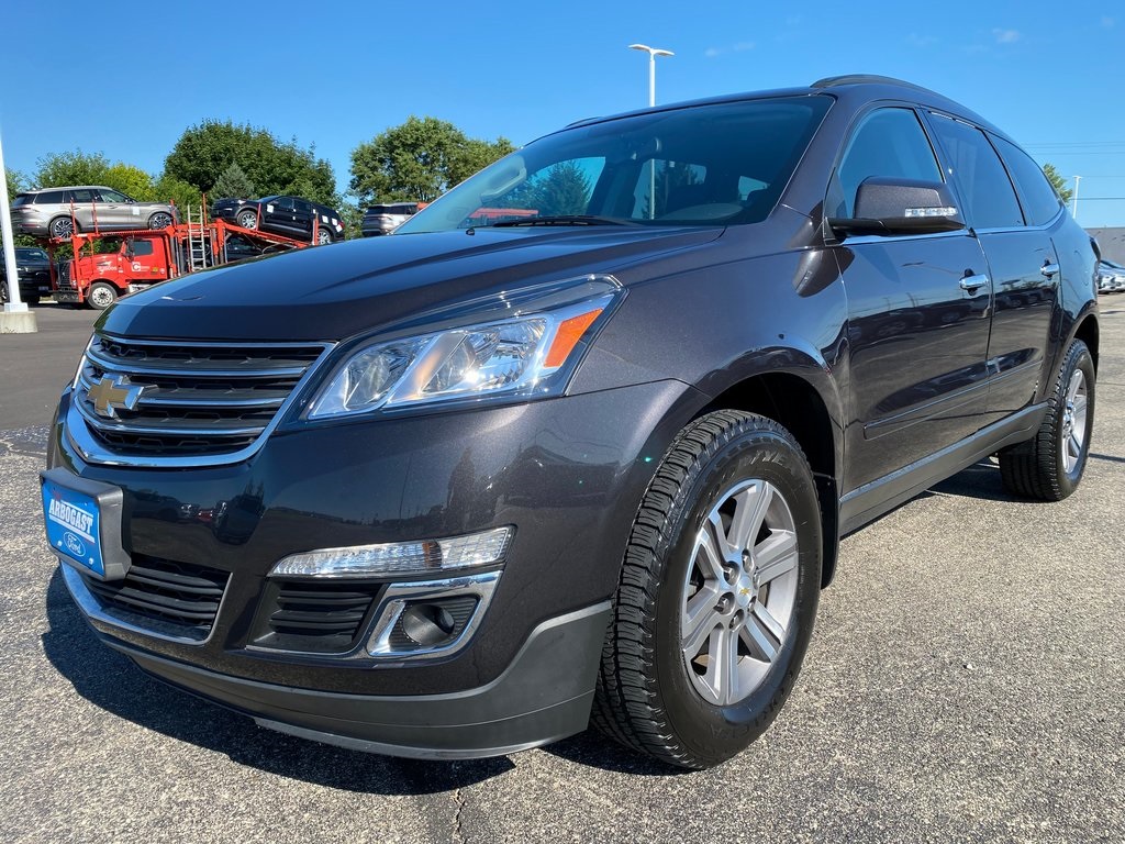 Pre-Owned 2017 Chevrolet Traverse LT AWD