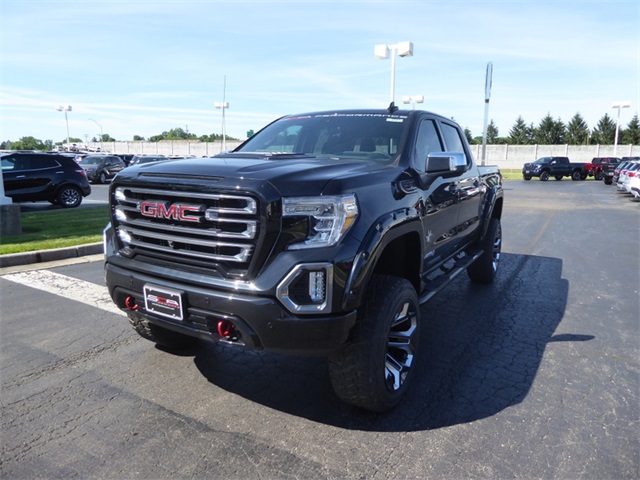 New 2019 GMC Sierra 1500 AT4 Black Widow Lifted Truck 4D Crew Cab in