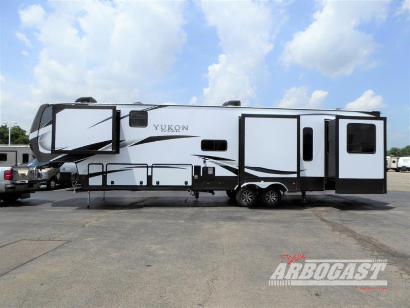 New 2021 Dutchmen RV Yukon 410RD