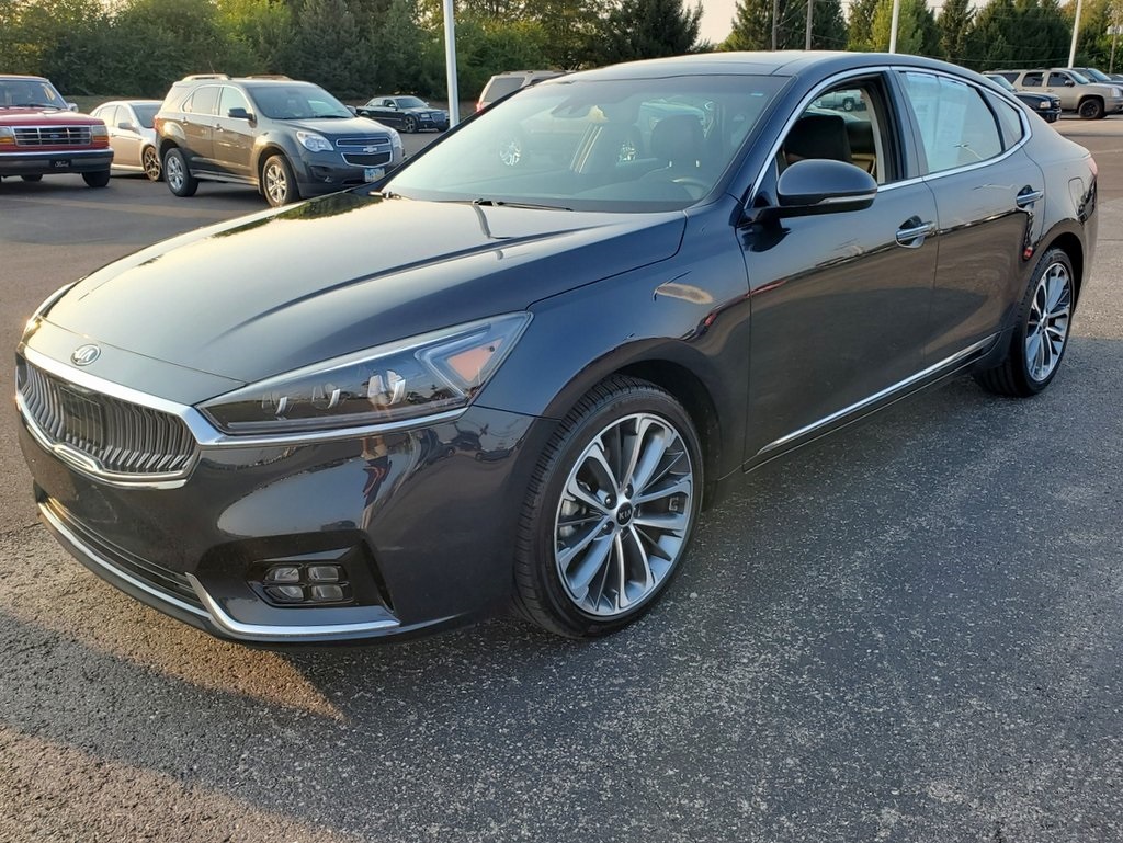 Kia cadenza 2019